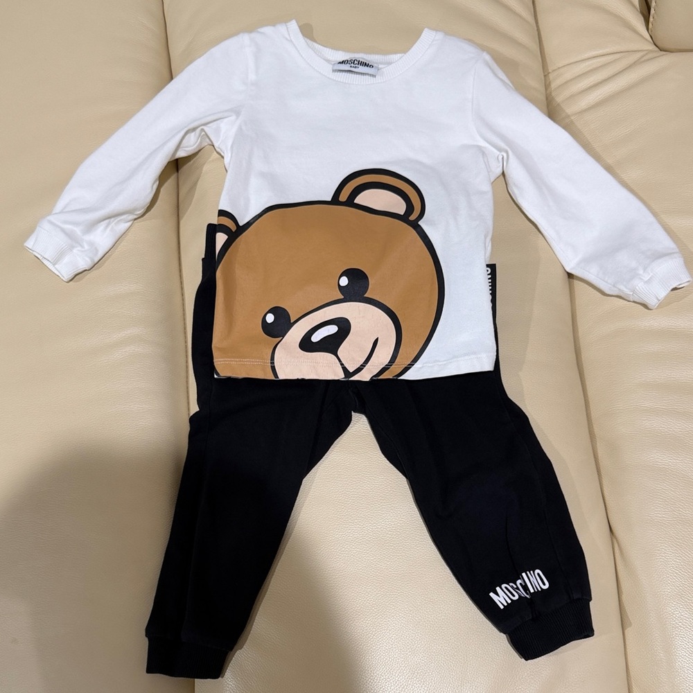 Moschino White and Black Bear Graphic Set